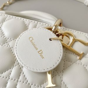  Dior Medium Lady D-Joy Bags - DH09