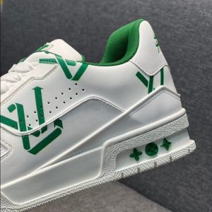 Louis Vuitton Trainer Sneakers - LS04