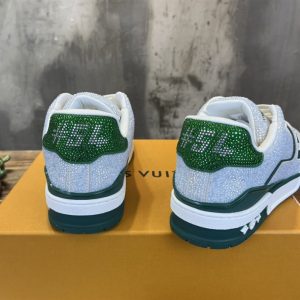 Louis Vuitton Trainer Sneakers - LS12