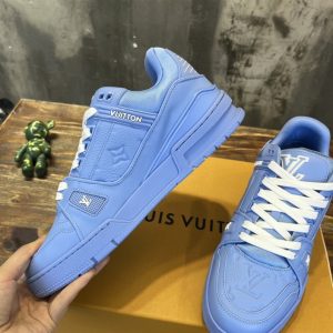 Louis Vuitton Trainer Sneakers - LS13