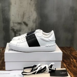 Valentino Garavani Open Calfskin Sneaker - VS05