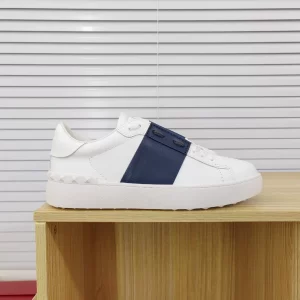 Valentino Garavani Open Calfskin Sneaker - VS06