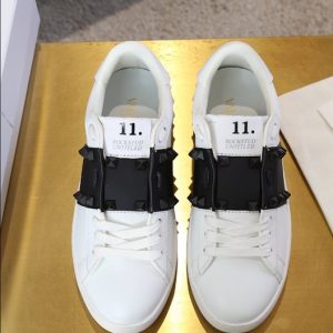 Valentino Garavani Rockstud Untitled Sneaker - VS04