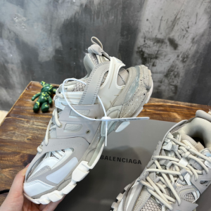 Balenciaga Men's Track Trainers Sneakers - GS21