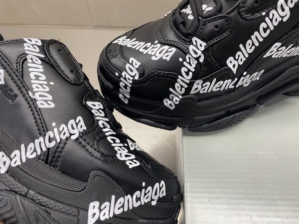 Balenciaga Triple S Logotype Trainers Sneakers - GS29