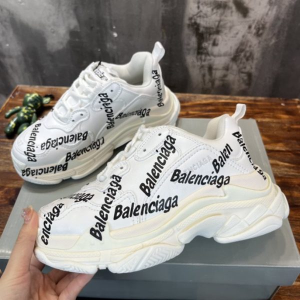 Balenciaga Triple S Logotype Trainers Sneakers - GS30