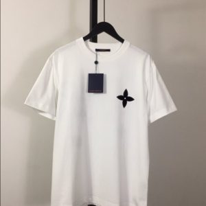 Louis Vuitton T-shirt - LT06