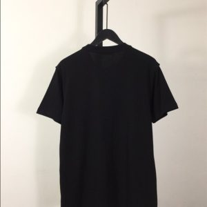 Louis Vuitton T-shirt - LT08