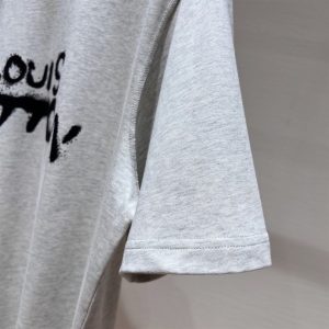 Louis Vuitton T-shirt - LT16