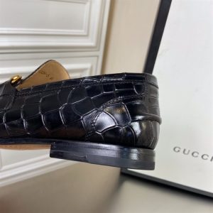 Men's Gucci Jordaan Crocodile Loafer - GL12