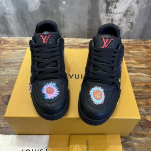 LV x YK Louis Vuitton Trainer Sneaker - LS36