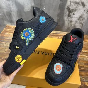 LV x YK Louis Vuitton Trainer Sneaker - LS36