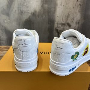 LV x YK Louis Vuitton Trainer Sneaker - LS37