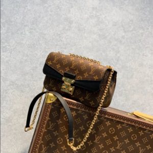 Louis Vuitton Marceau Chain Handbag - LC02