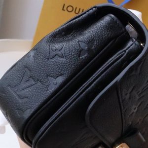 Louis Vuitton Marceau Chain Handbag - LC03