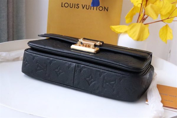 Louis Vuitton Marceau Chain Handbag - LC03