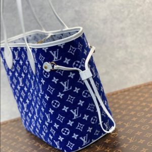 Louis Vuitton Neverfull MM Tote Bags - L09