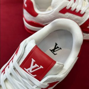 Louis Vuitton Trainer Sneaker - LS35