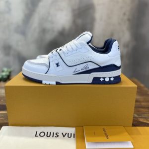 Louis Vuitton Trainer Sneaker - LS40