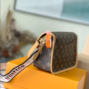 Louis Vuitton Diane Bag - LH28