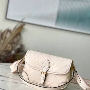 Louis Vuitton Diane Bag - LH31