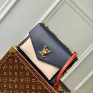 Louis Vuitton MyLockMe Chain Bag - LC17