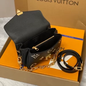 Louis Vuitton Pochette Métis East West - LC14