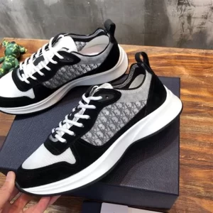 Dior B25 Runner Sneaker - DS18