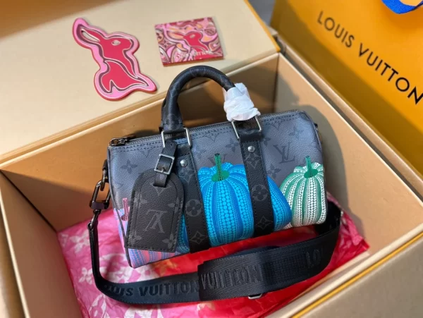 LV x YK Keepall 25 Monogram Eclipse Canvas Bag - LD03