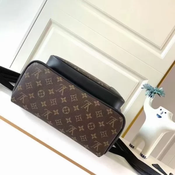 Louis Vuitton Dean Backpack - LP04