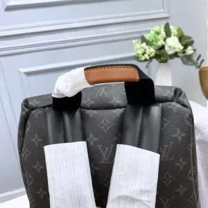 Louis Vuitton Discovery Backpack - LP19