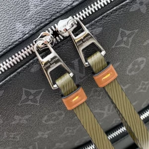 Louis Vuitton Discovery Backpack - LP19