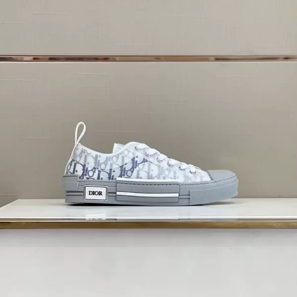 Dior B23 Low-Top Sneaker In White and Navy Blue - DS24