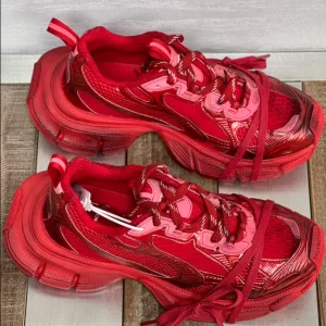 Balenciaga Men's 3XL Sneaker In Red - GS39