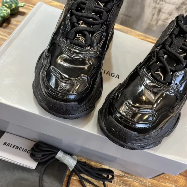 Balenciaga Women's Triple S Sneaker in Black - GS57