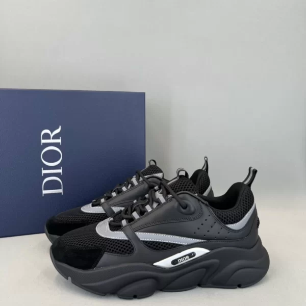 Dior B22 Sneaker In Black - DS22