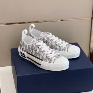 Dior B23 Low-Top Sneaker In White and Black - DS27