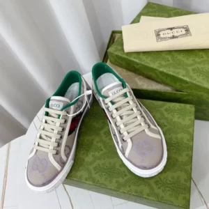 Gucci Women's Tennis 1977 Jumbo GG Sneaker - CS10