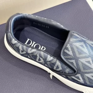 Dior B101 Slip-On Sneaker In Navy Blue - DS32