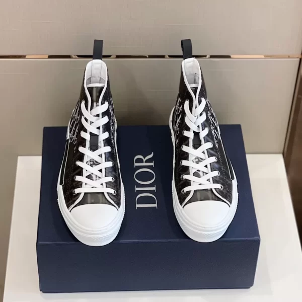 Dior B23 High-Top Sneaker In Black and White - DS31