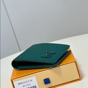 Louis Vuitton Multiple Wallet In Evergreen - LW04