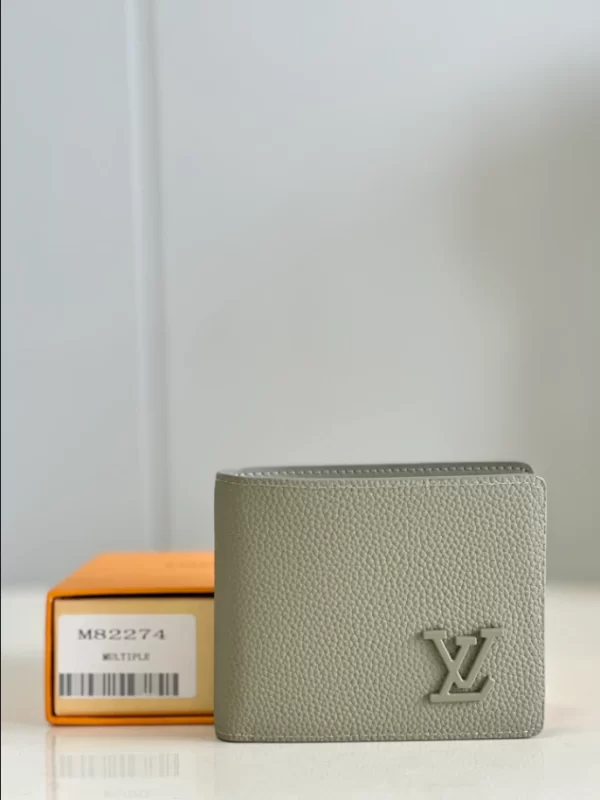 Louis Vuitton Multiple Wallet - LW06