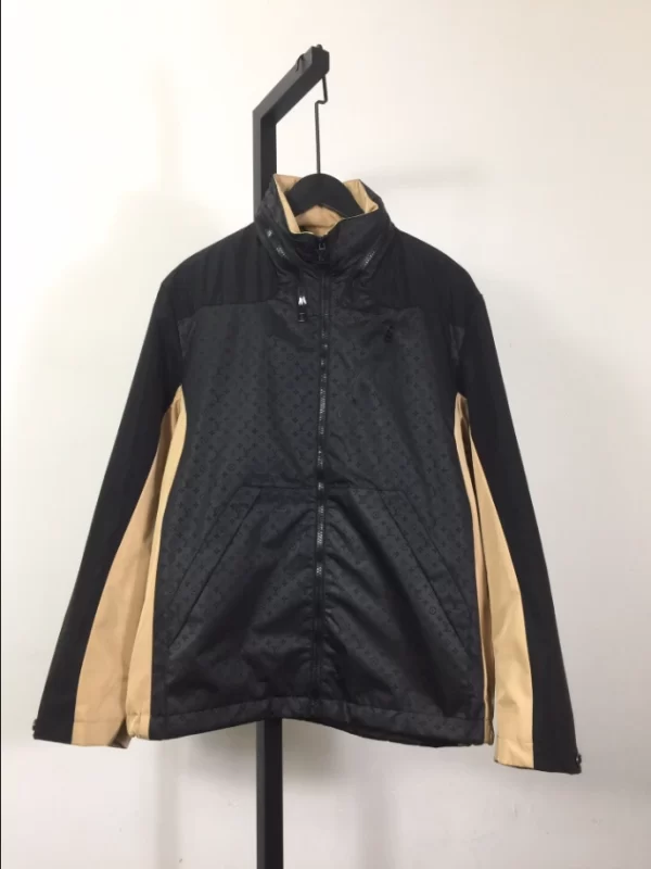 Louis Vuitton Technical Shell Jacket - LK11