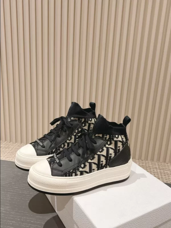 Dior Walk'n'Dior Platform Sneaker - DS46