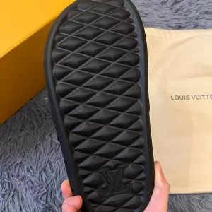 Louis Vuitton Waterfront Mule Slides - SL05