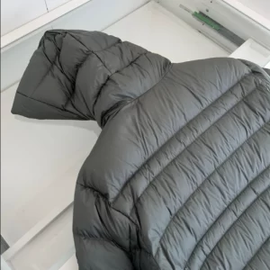 Moncler Short Down Jacket - MK07