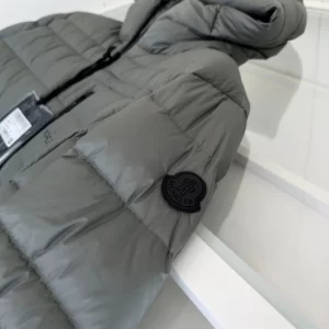 Moncler Short Down Jacket - MK07