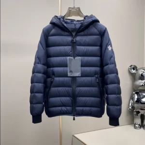 Moncler Short Down Jacket - MK08