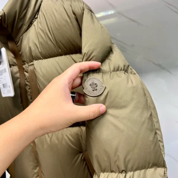 Moncler Short Down Jacket - MK13