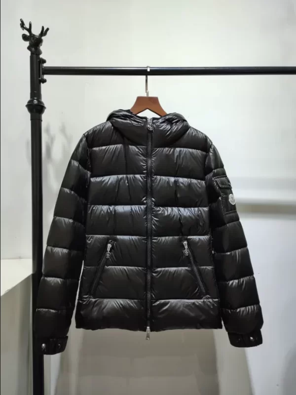 Moncler Short Down Jacket - MK21